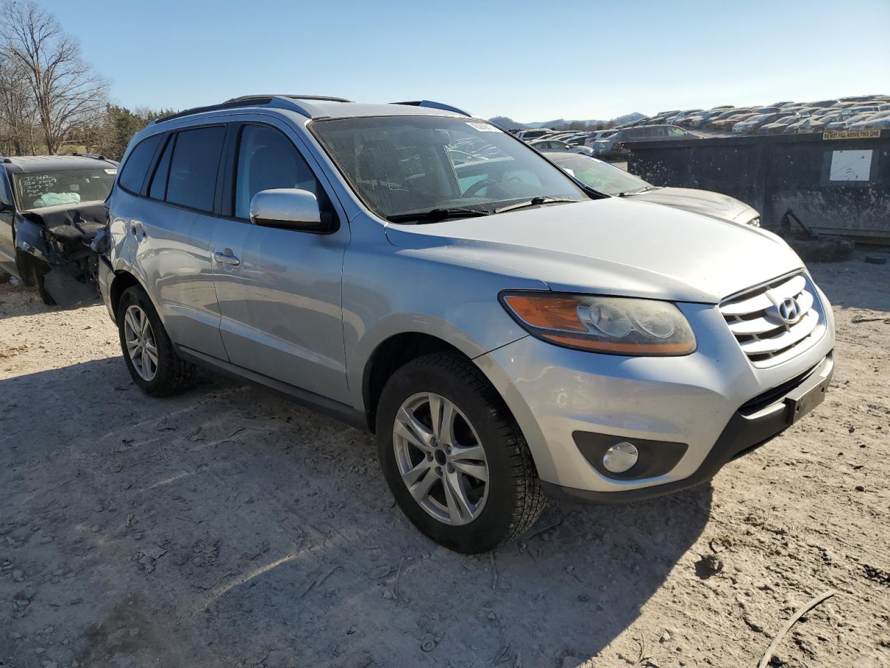 2010 Hyundai Santa Fe - Image 4