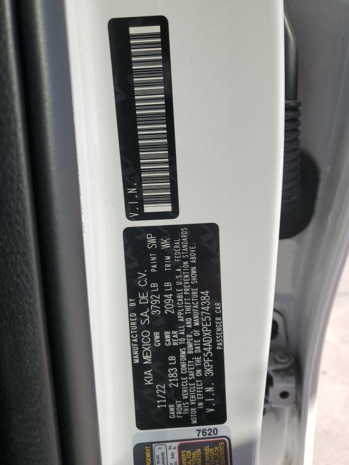 2023 Kia Forte - Image 15