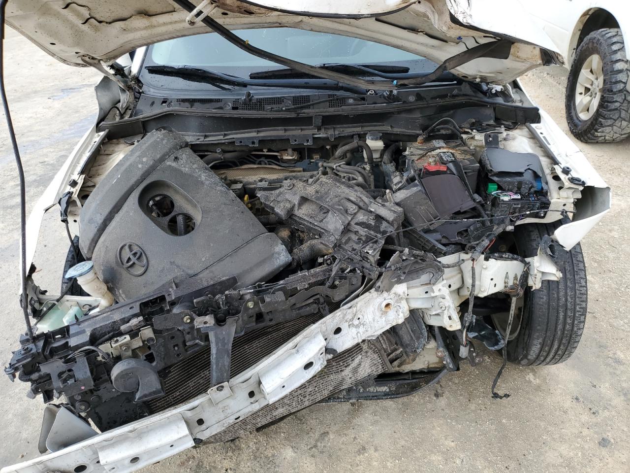 3MYDLBYV2JY302984 TOYOTA YARIS 2018