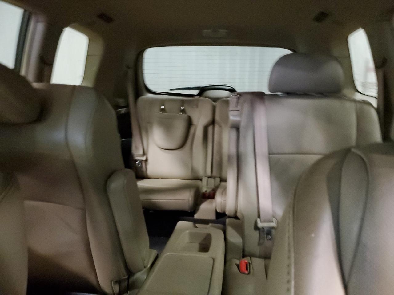 2011 Toyota Highlander - Image 10