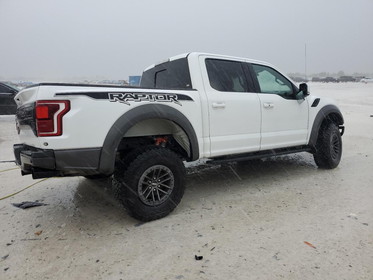 1FTFW1RG0KFC64432 FORD F150 2019