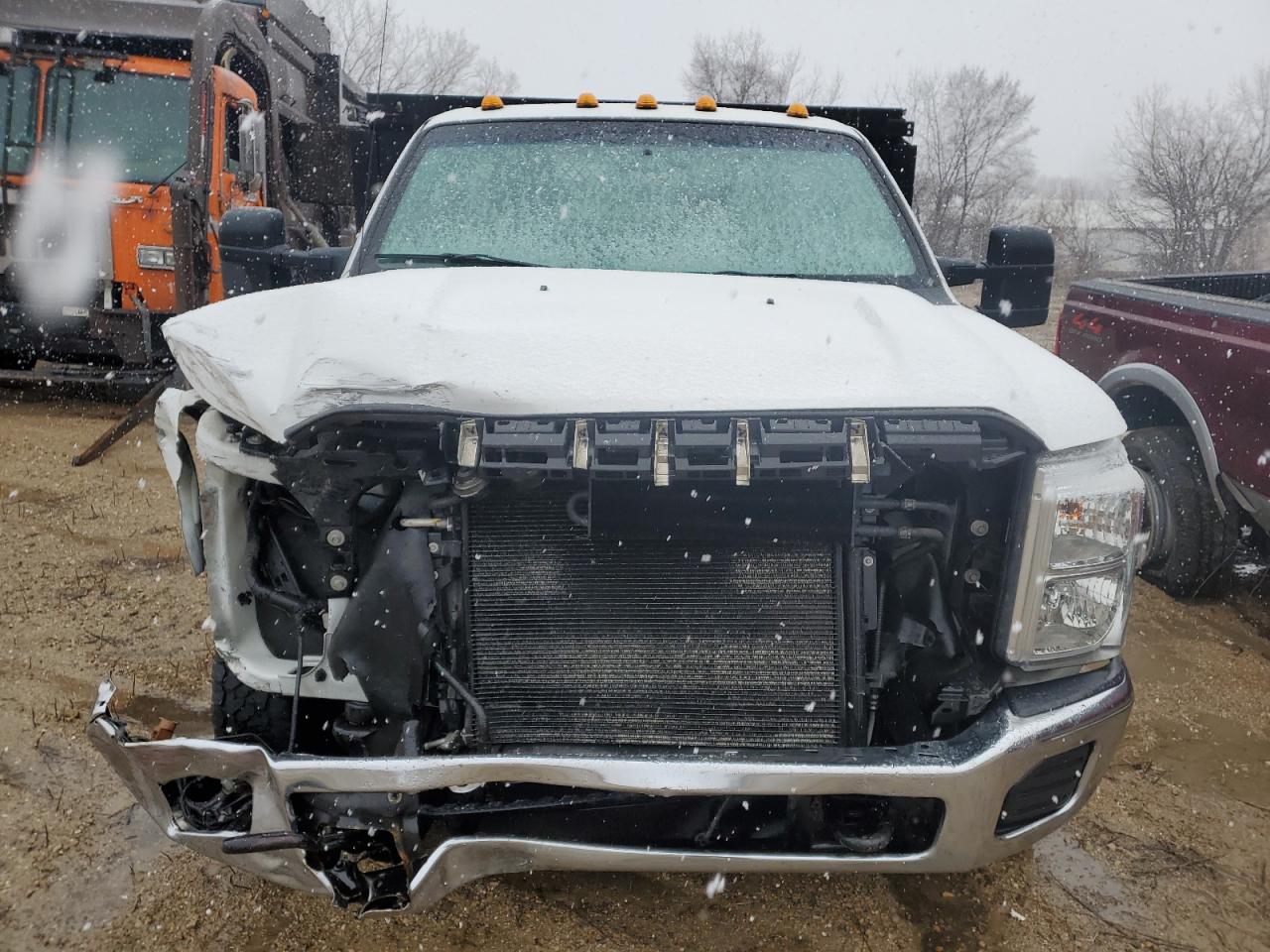 2015 Ford F350 - Image 5