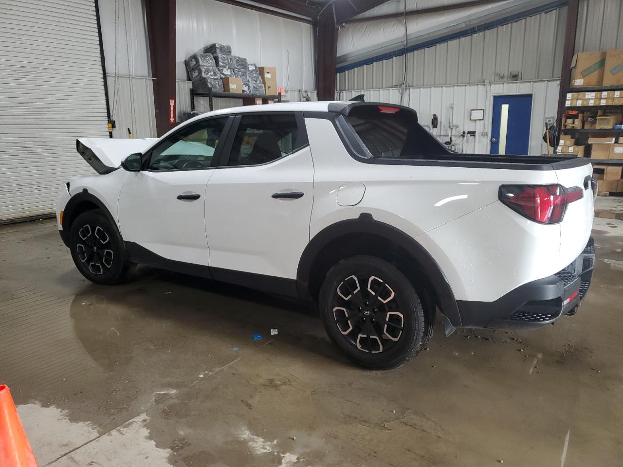 2022 Hyundai Santa Cruz - Image 2