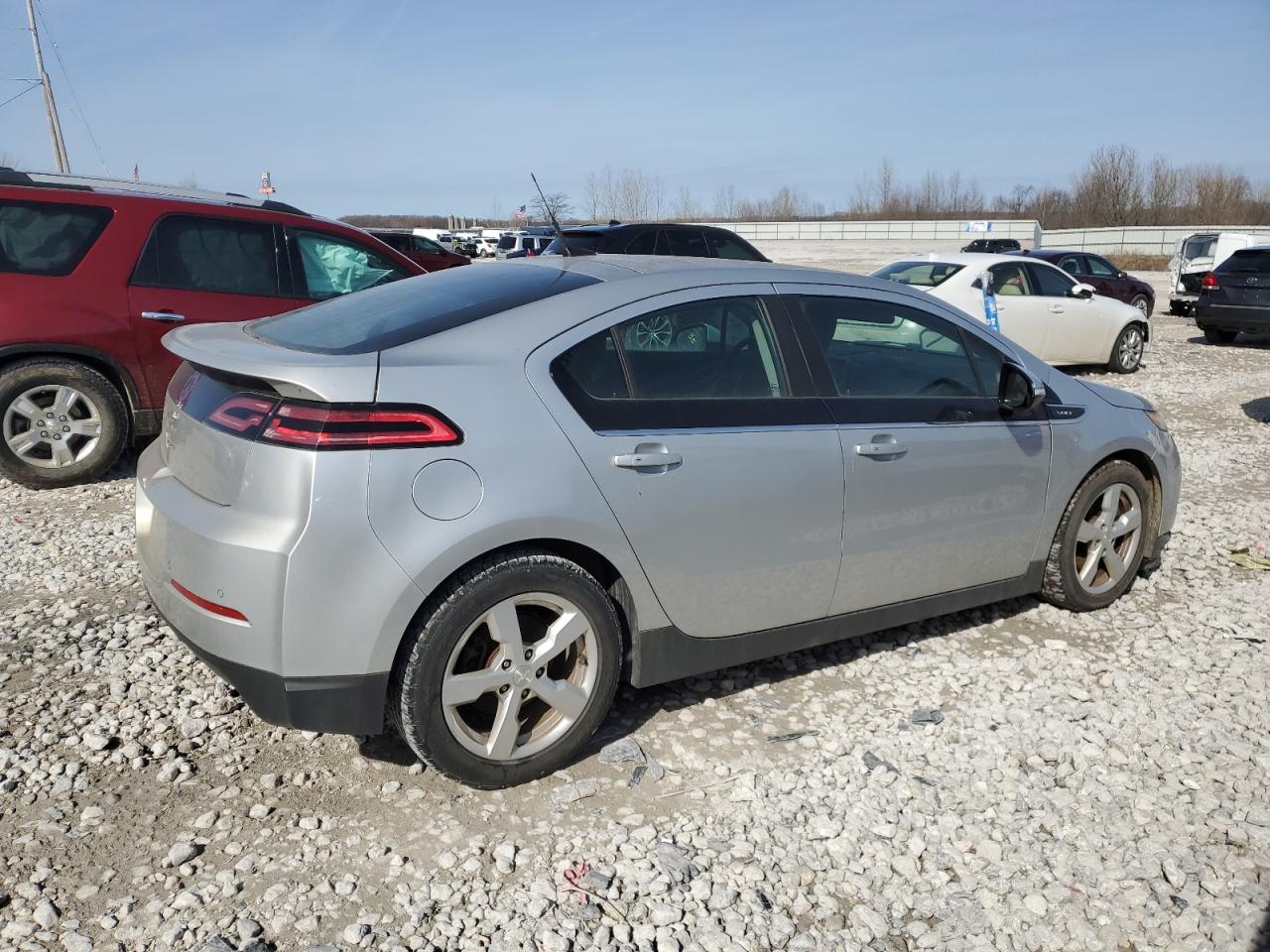 2014 Chevrolet Volt - Image 3