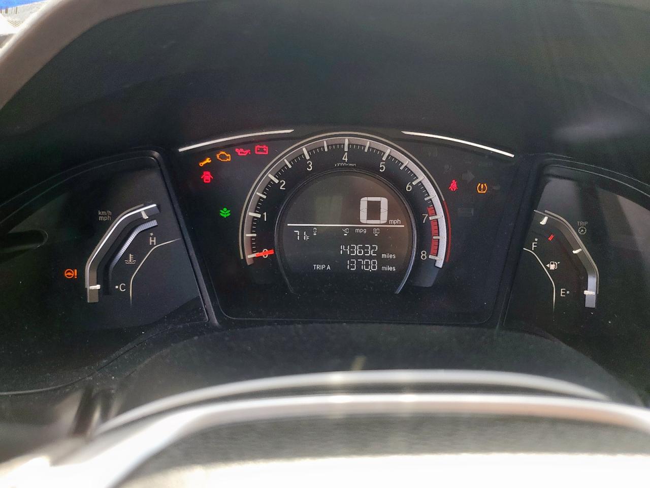 19XFC2E5XHE025881 HONDA CIVIC 2017