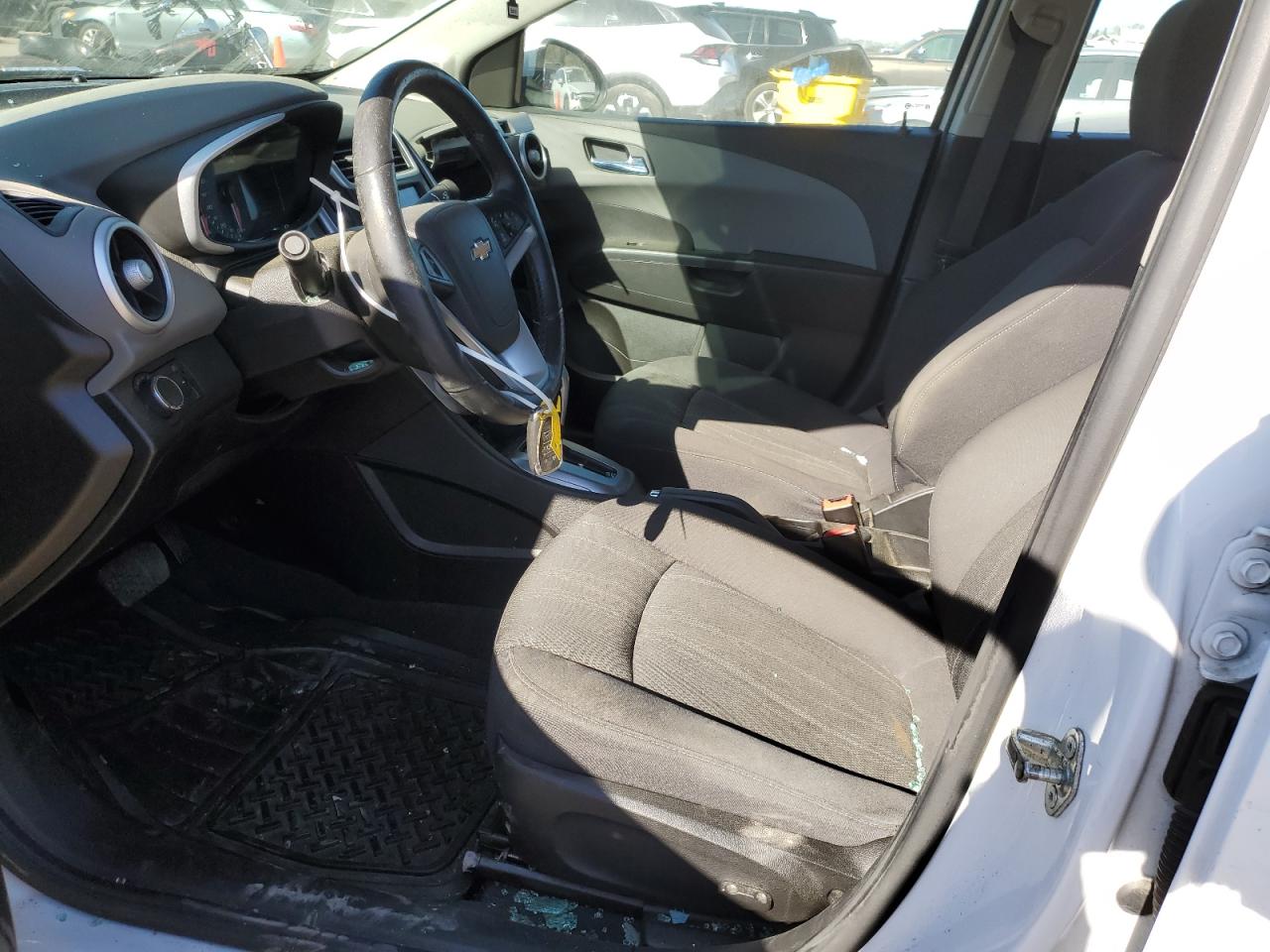 2019 Chevrolet Sonic Lt VIN: 1G1JD5SB4K4111028 Lot: 50239055