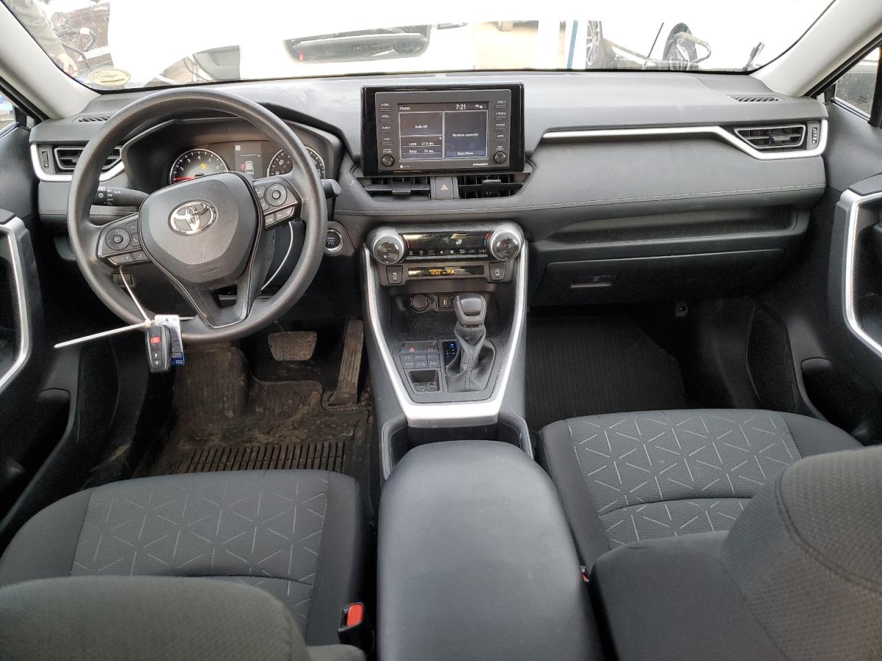 2022 Toyota RAV 4 - Image 8