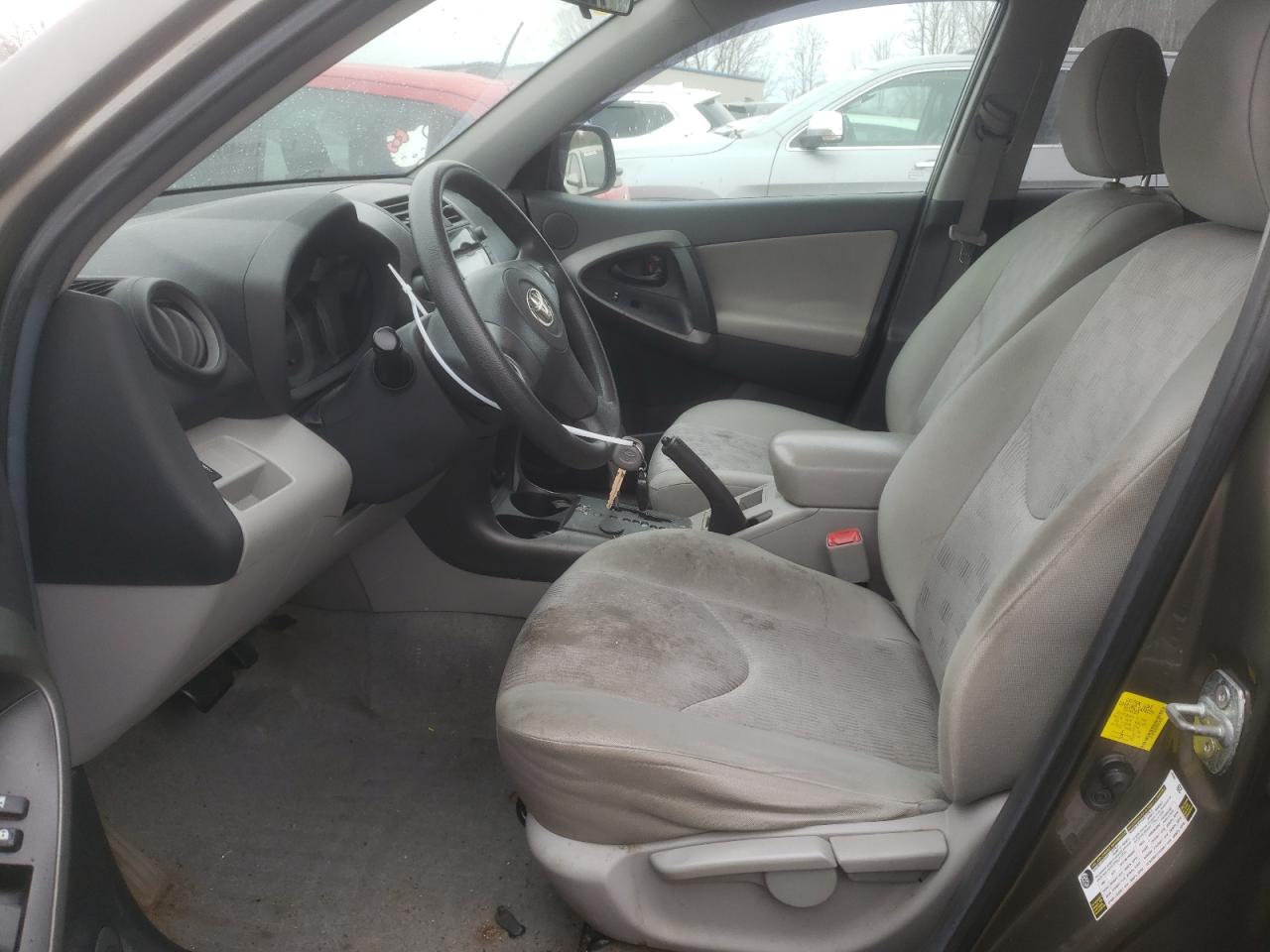 2011 Toyota RAV 4 - Image 7