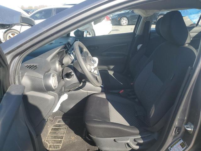  NISSAN VERSA 2020 Szary