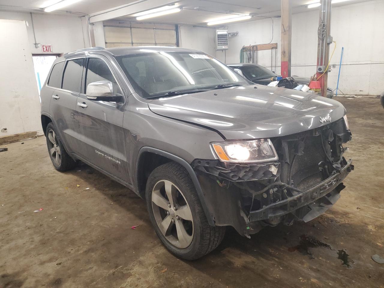2015 Jeep Grand Cherokee - Image 4