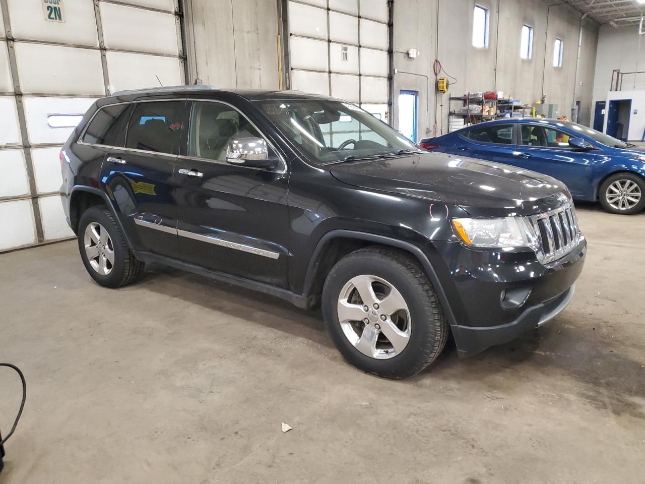 2012 Jeep Grand Cherokee - Image 4