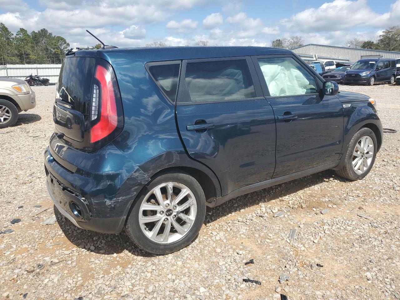 2017 Kia Soul - Image 3