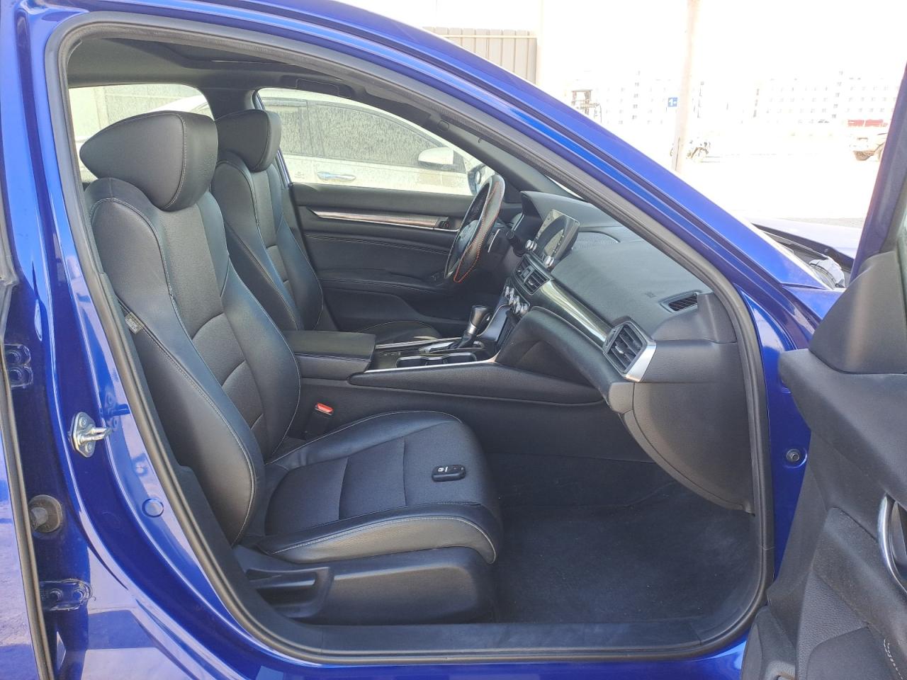 1HGCV1639JA604231 - 2018 HONDA ACCORD - #49566445