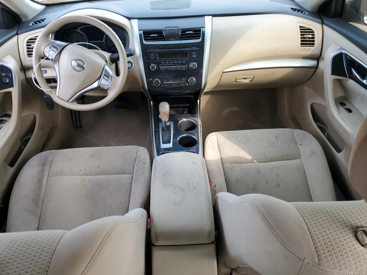 2014 Nissan Altima - Image 8
