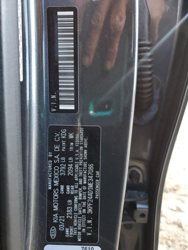 2021 Kia Forte - Image 12