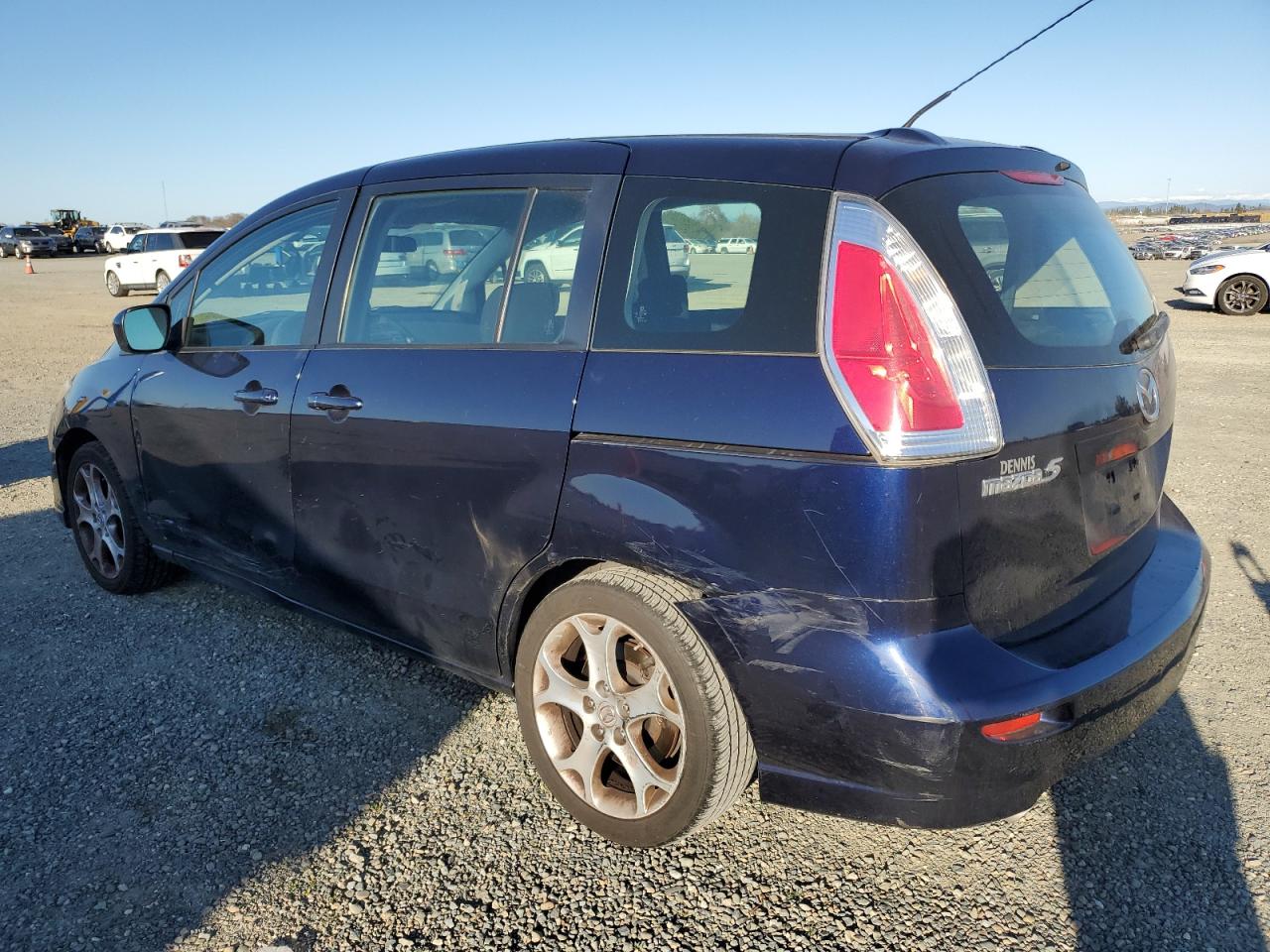 2010 Mazda 5 - Image 2