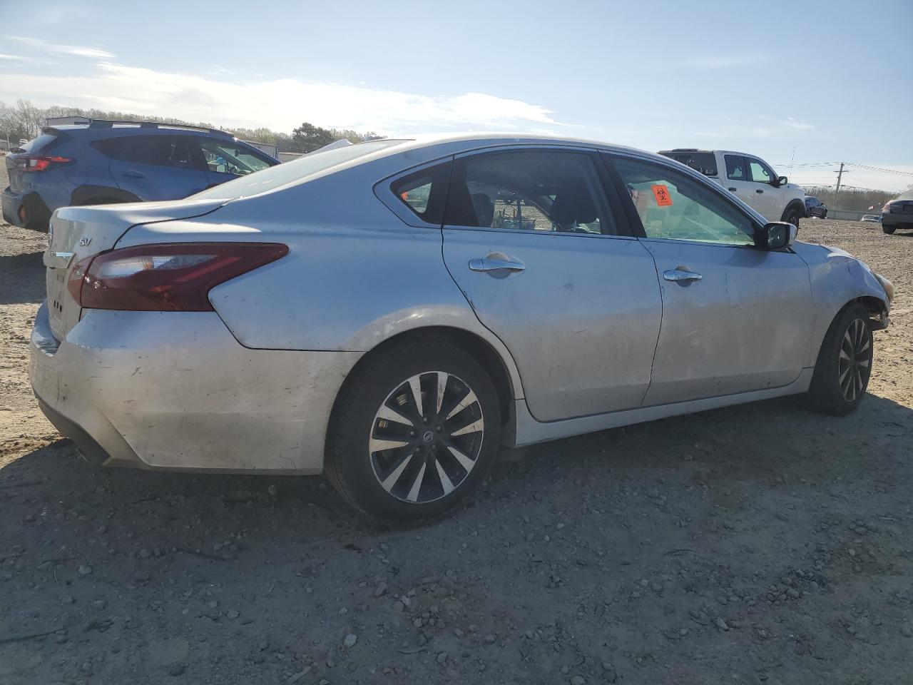 1N4AL3AP0JC236985 NISSAN ALTIMA 2018