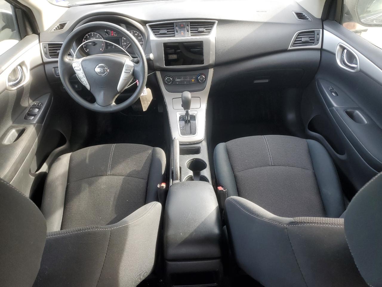 2015 Nissan Sentra - Image 8