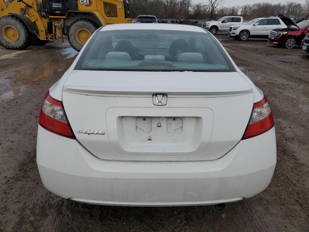 2011 Honda Civic - Image 6