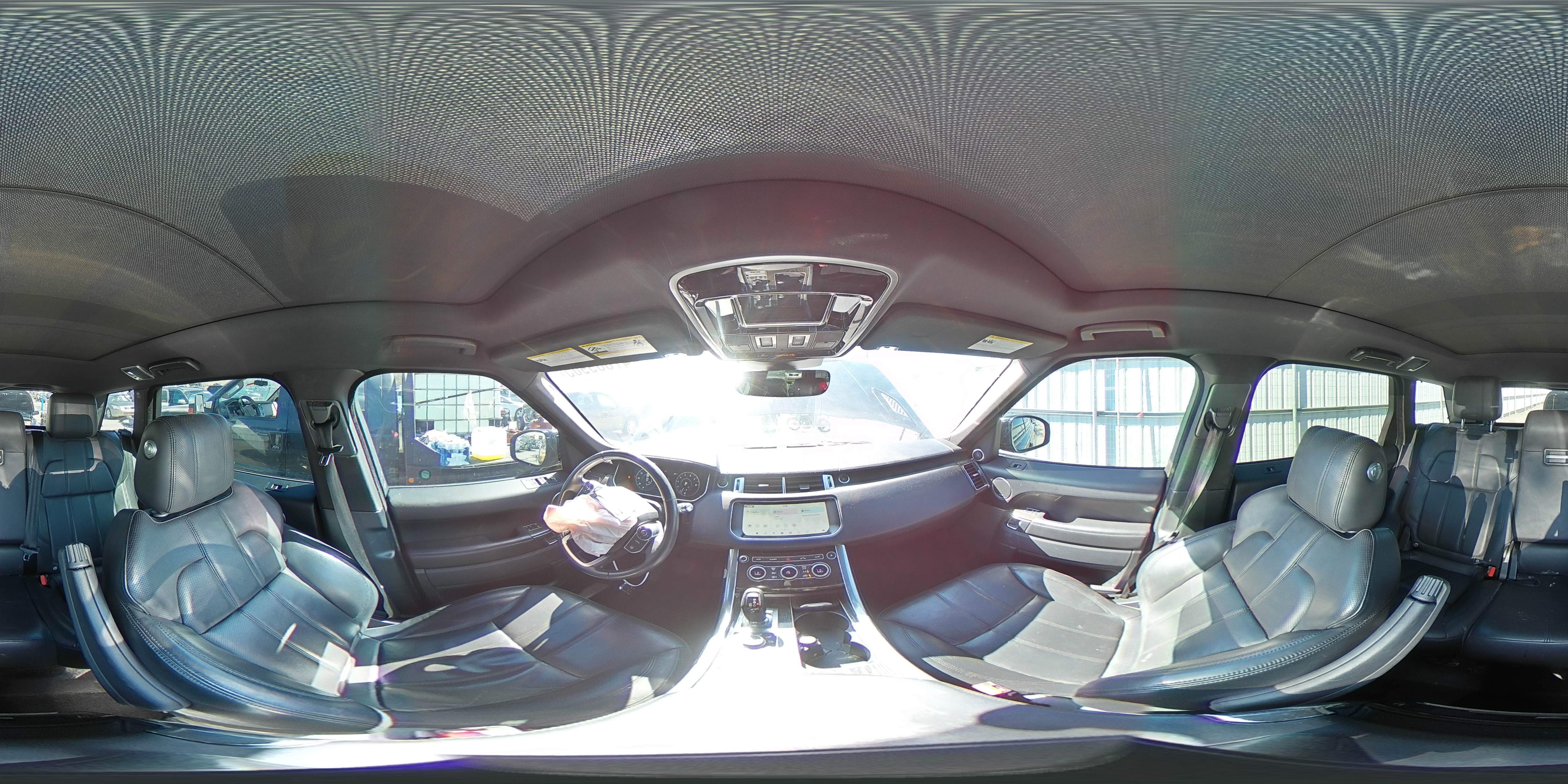 2017 Land Rover Range Rover - Image 15