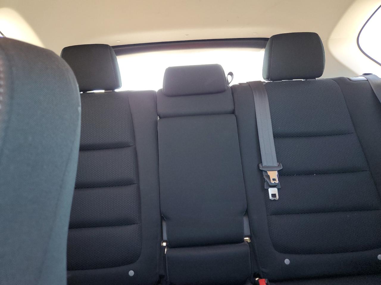 2016 Mazda CX-5 - Image 10