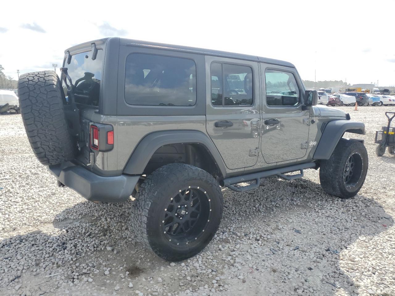 2019 Jeep Wrangler - Image 3