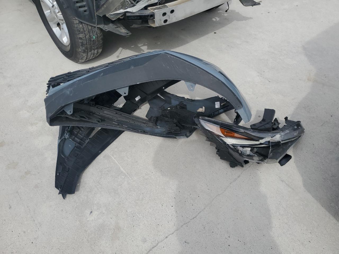 2021 Hyundai Elantra - Image 12