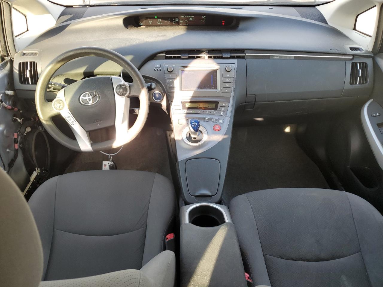 2012 Toyota Prius - Image 8
