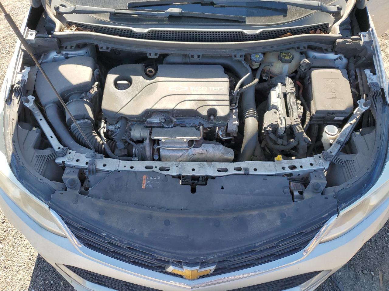 2017 Chevrolet Cruze - Image 11