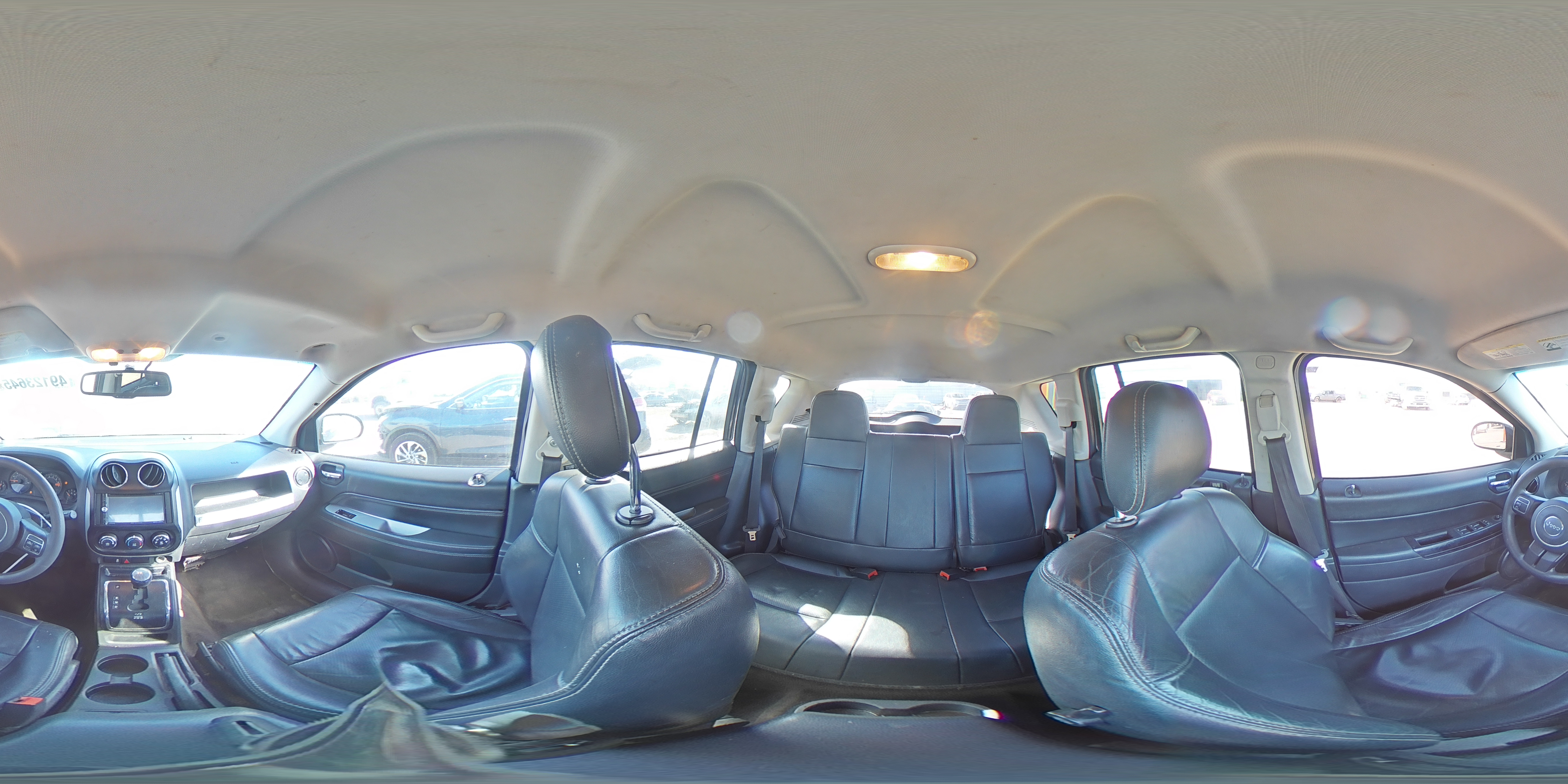 2016 Jeep Compass - Image 15