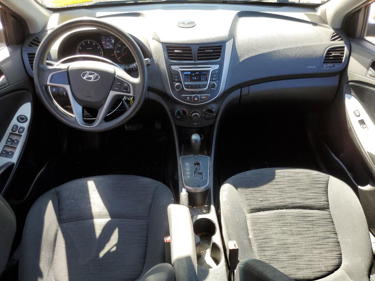 2016 Hyundai Accent - Image 8