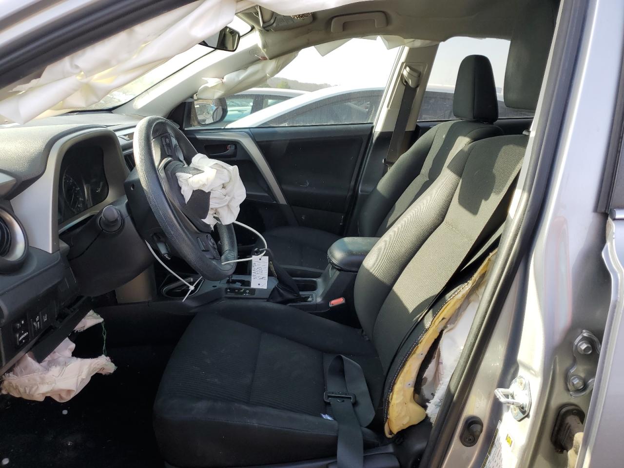 2017 Toyota RAV 4 - Image 7