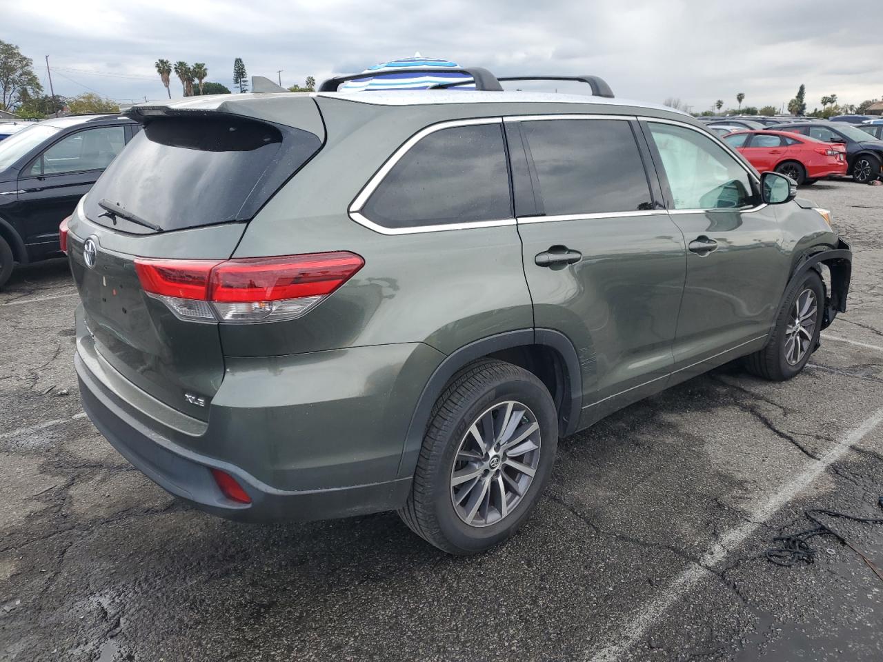 5TDKZRFH9HS227115 TOYOTA HIGHLANDER 2017