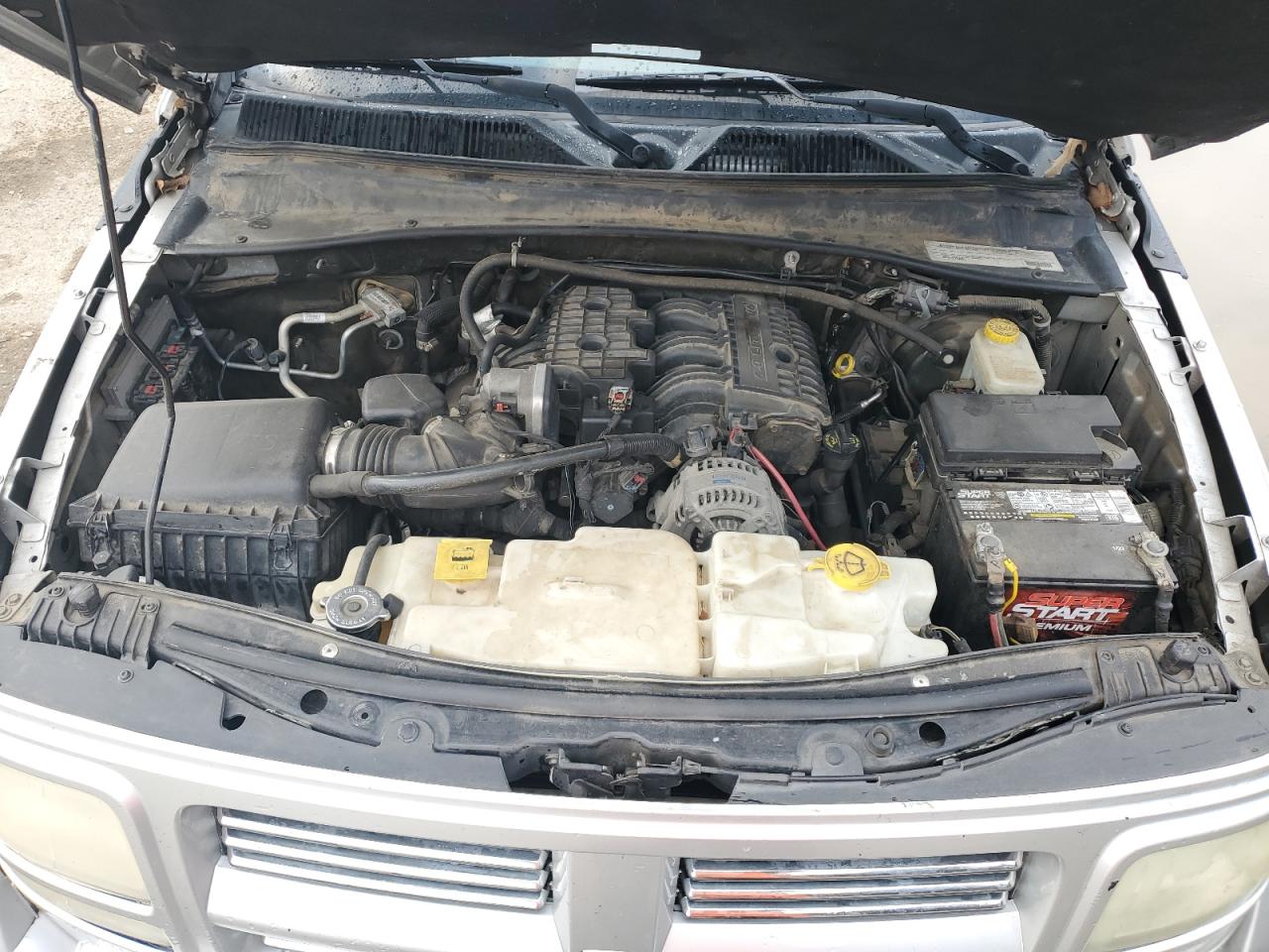 2011 Dodge Nitro - Image 12