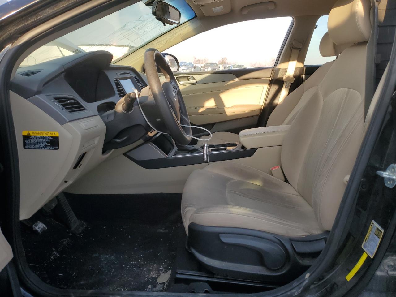 2017 Hyundai Sonata - Image 7