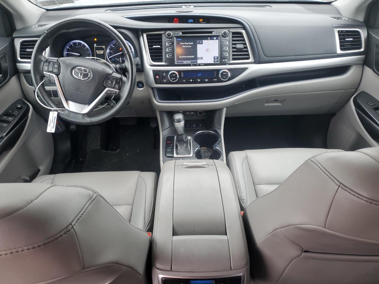 2019 Toyota Highlander - Image 8