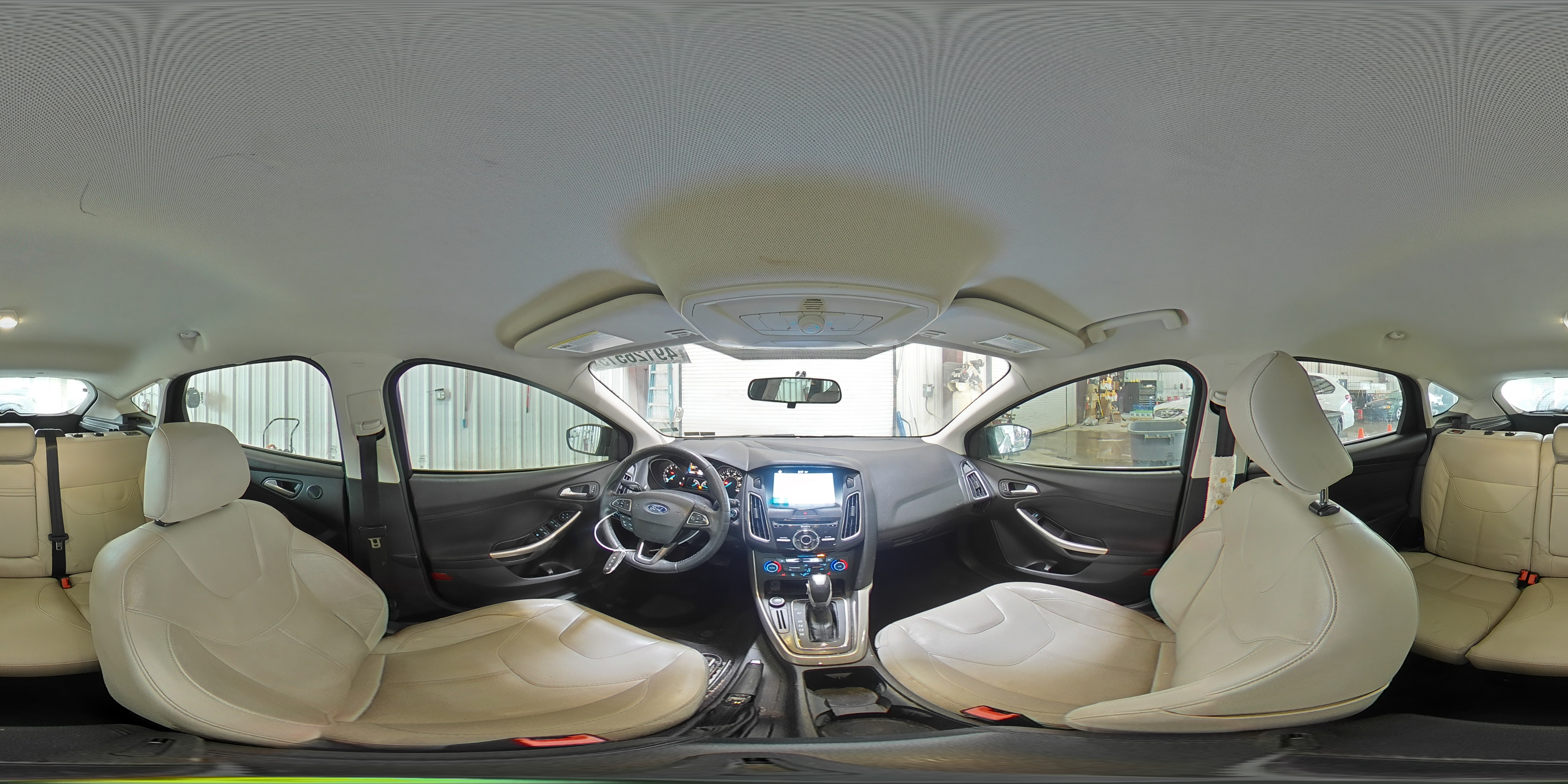 2016 Ford Focus - Image 13