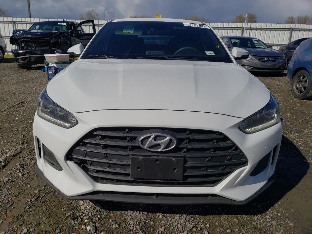 2020 Hyundai Veloster - Image 5