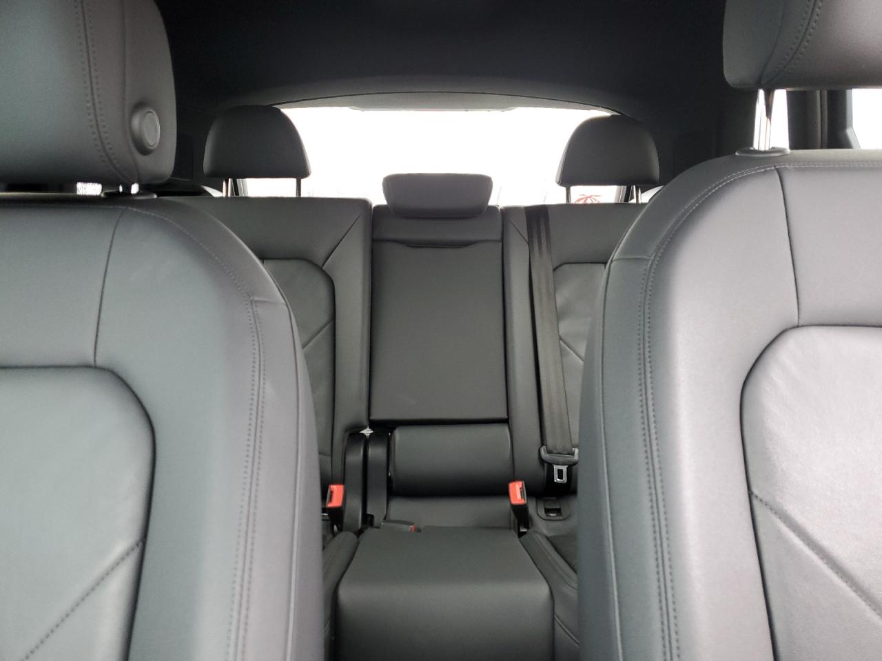 2020 Audi Q3 Premium VIN: WA1AECF30L1067912 Lot: 49652445