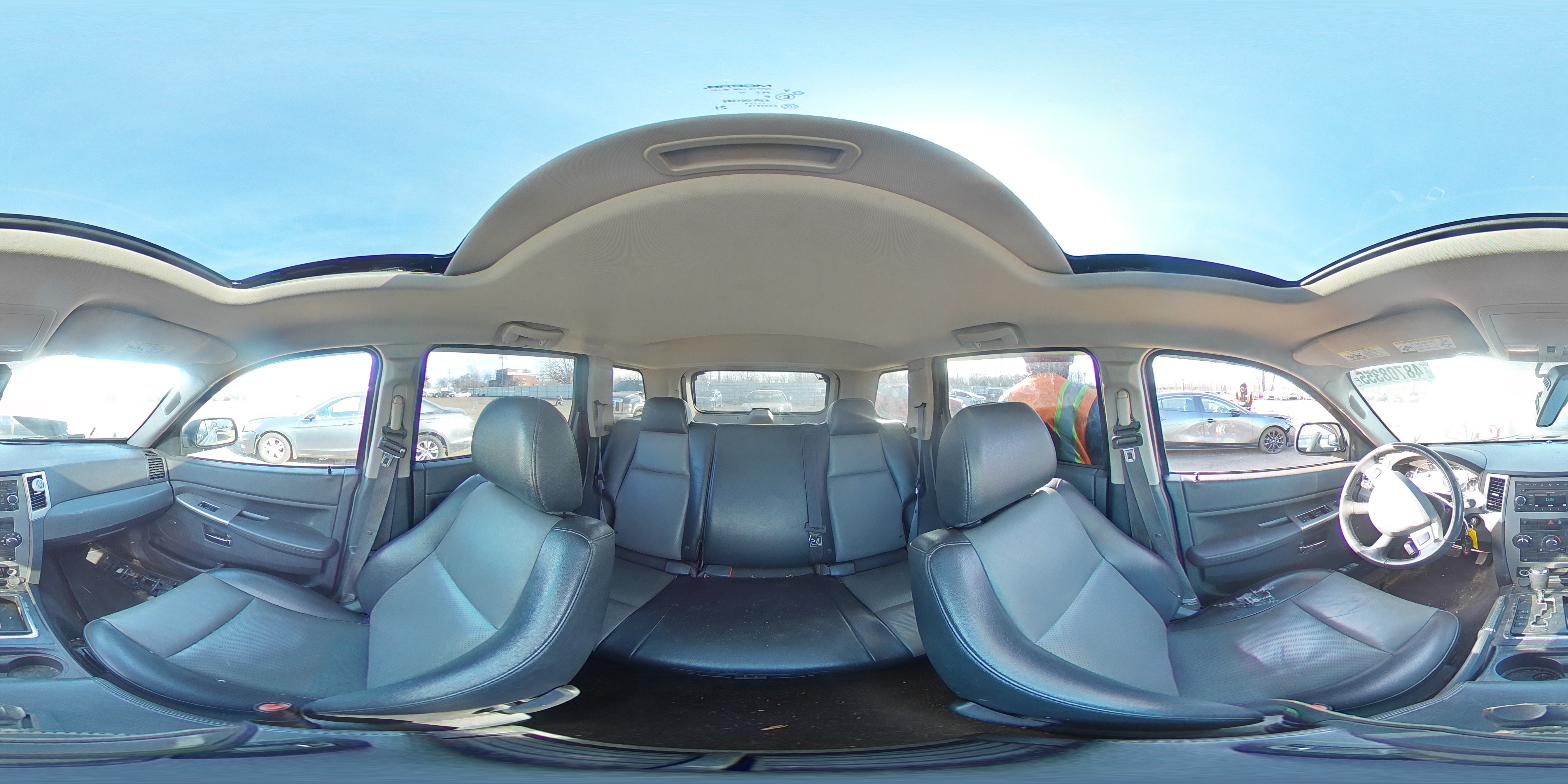 2009 Jeep Grand Cherokee - Image 12