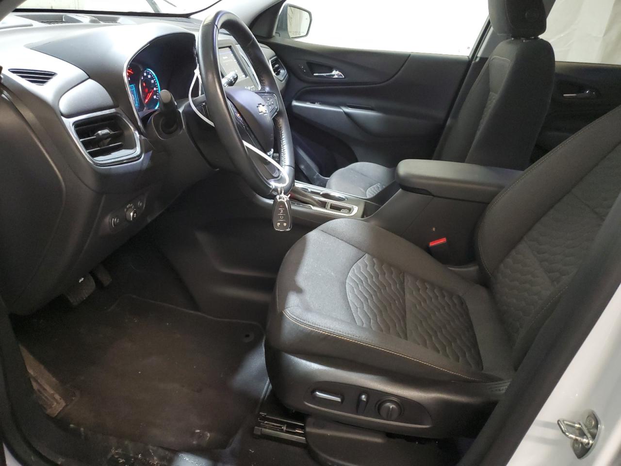 3GNAXUEV8MS122087 CHEVROLET EQUINOX 2021