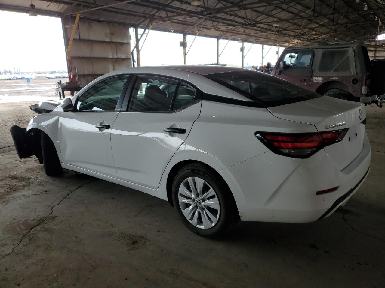 2024 Nissan Sentra - Image 2