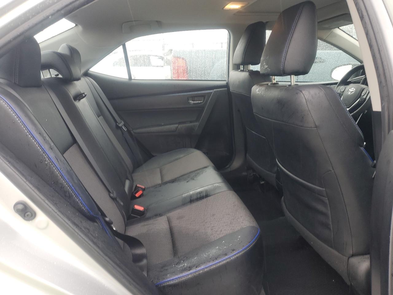 2017 Toyota Corolla - Image 10