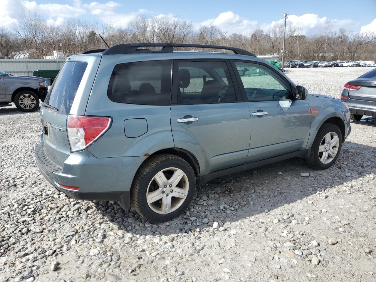 2009 Subaru Forester - Image 3