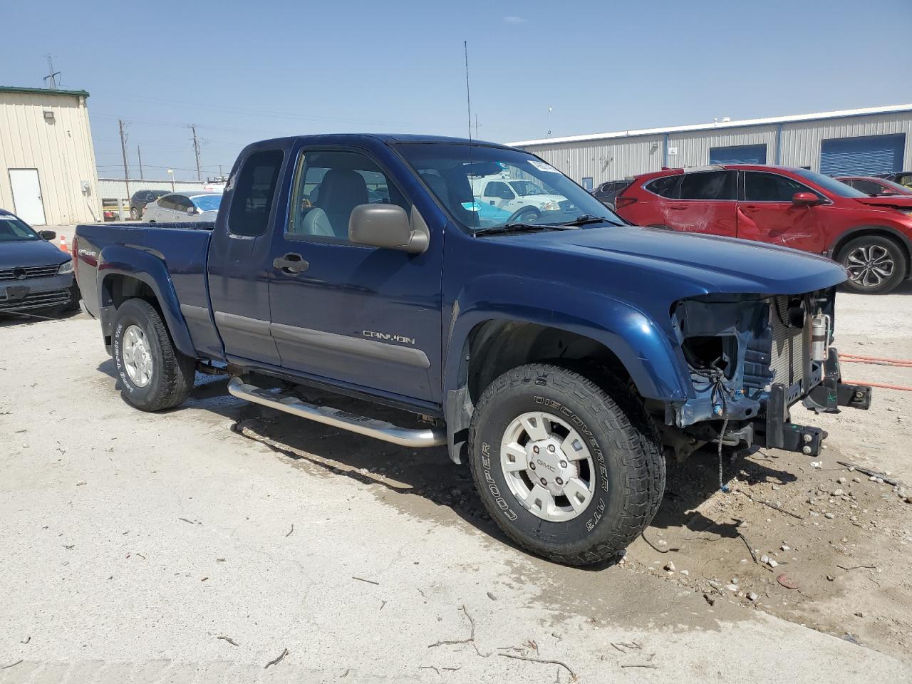 2004 GMC Canyon - Image 4