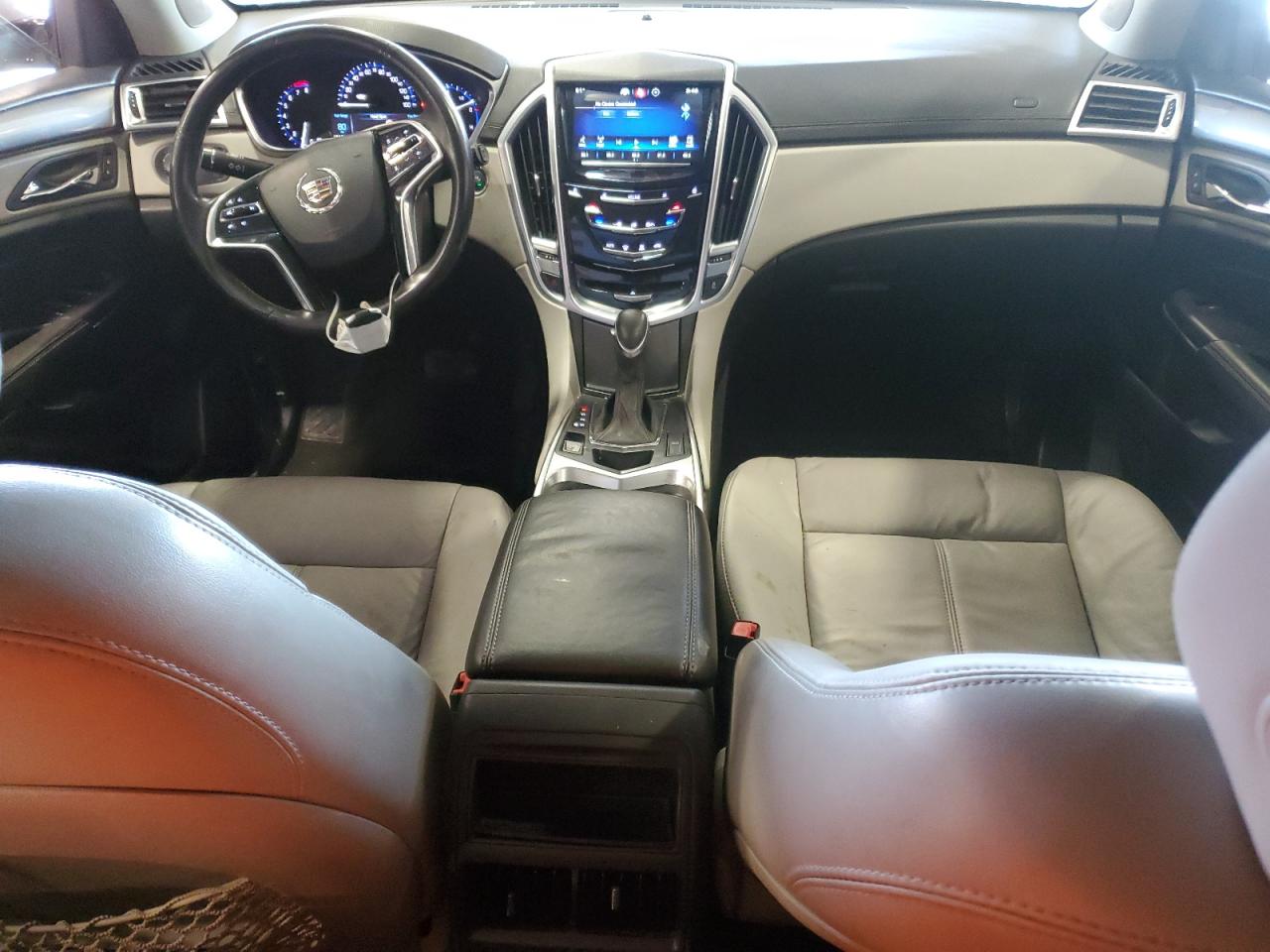 2015 Cadillac SRX - Image 8