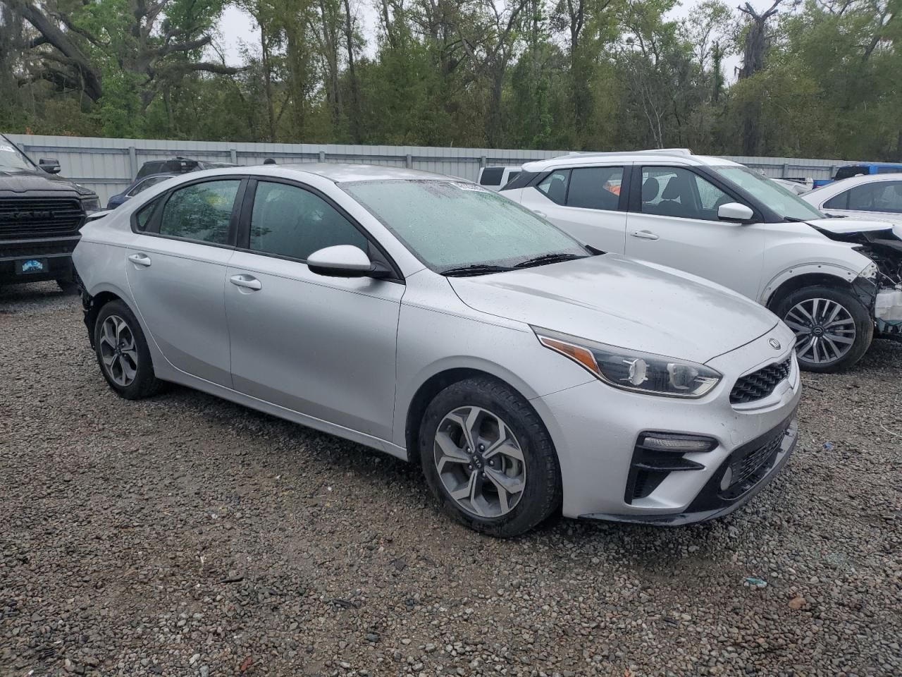 2019 Kia Forte - Image 4