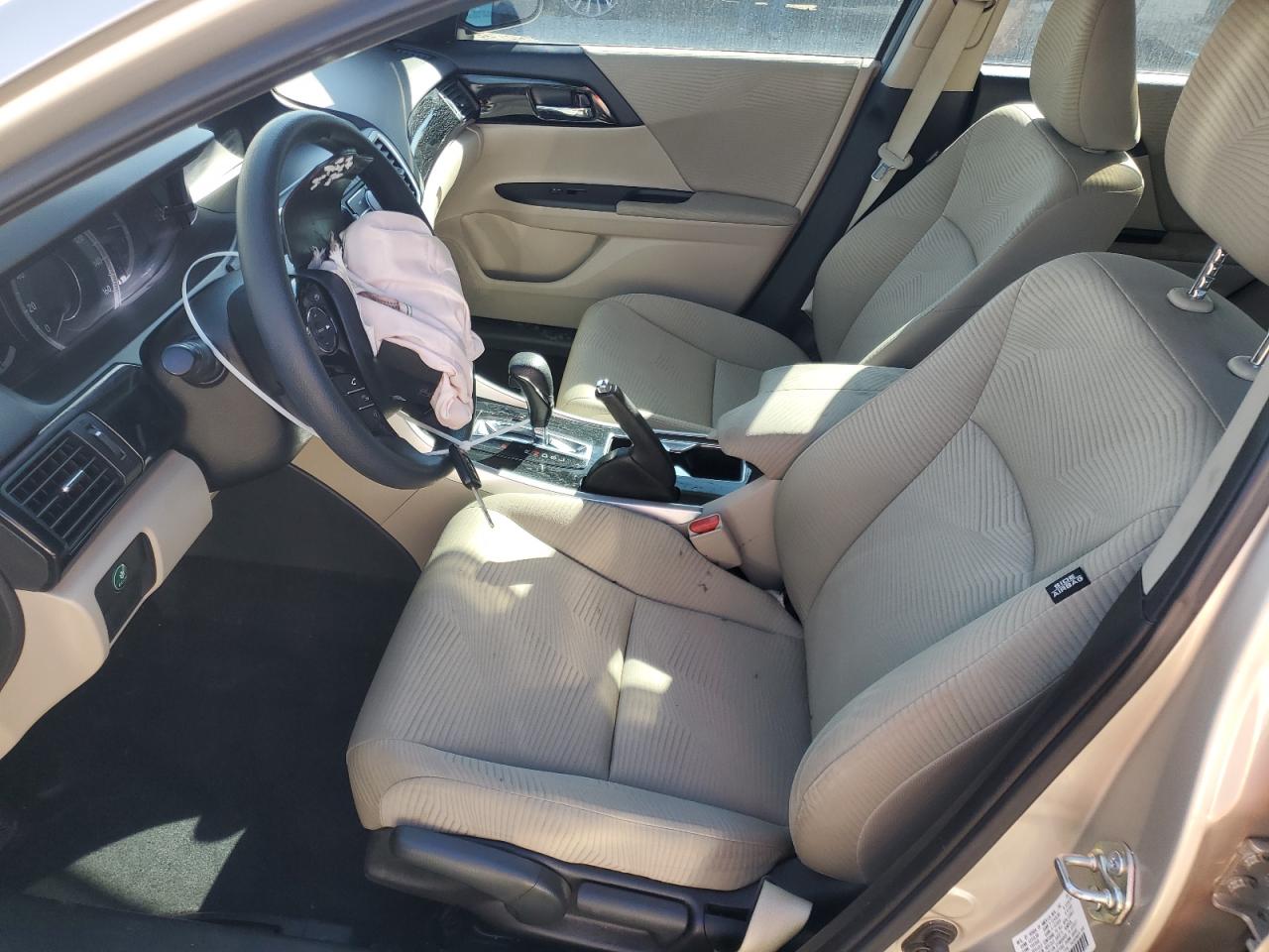 1HGCR2F3XHA067406 HONDA ACCORD 2017