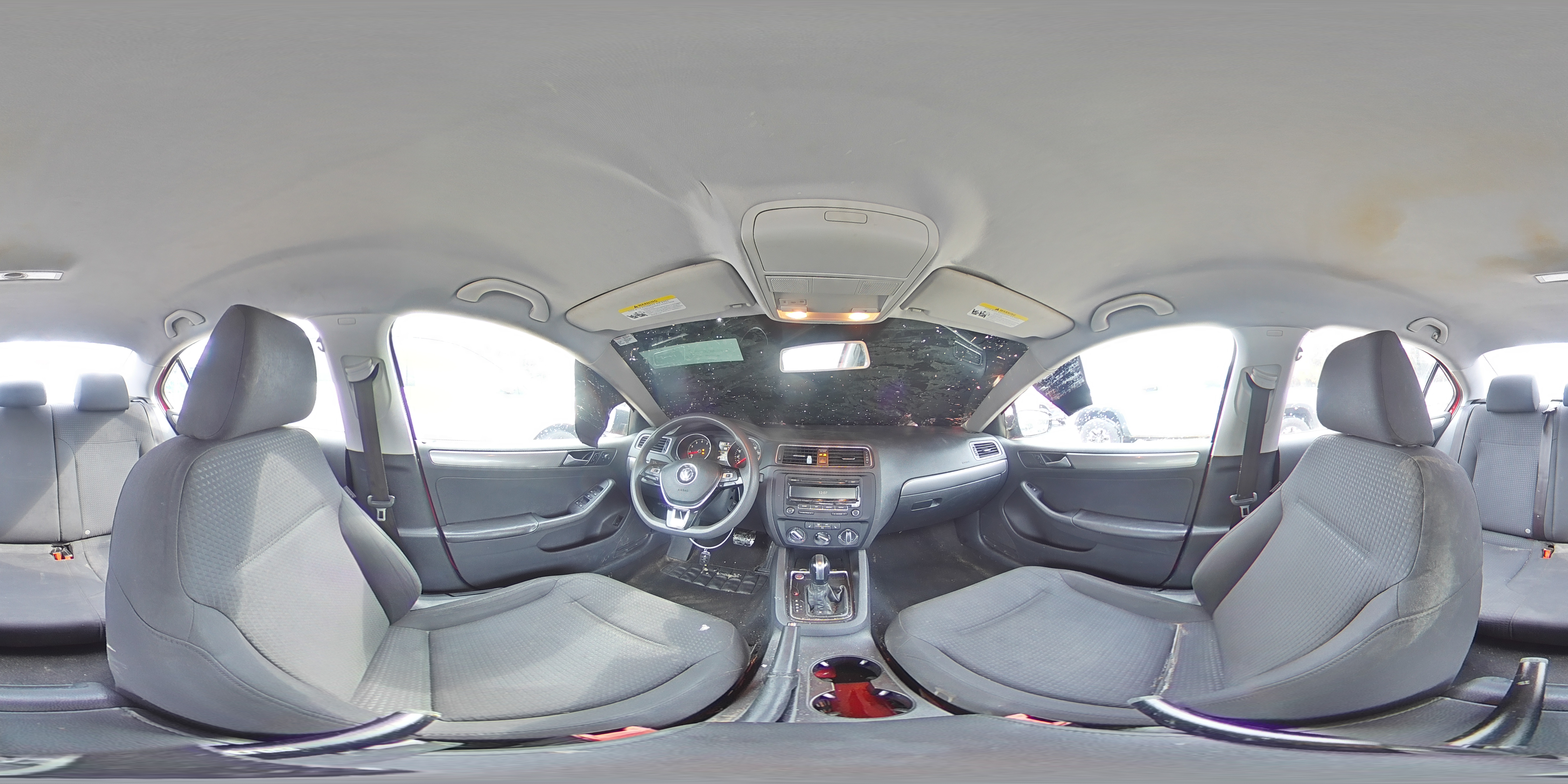 2015 Volkswagen Jetta - Image 15