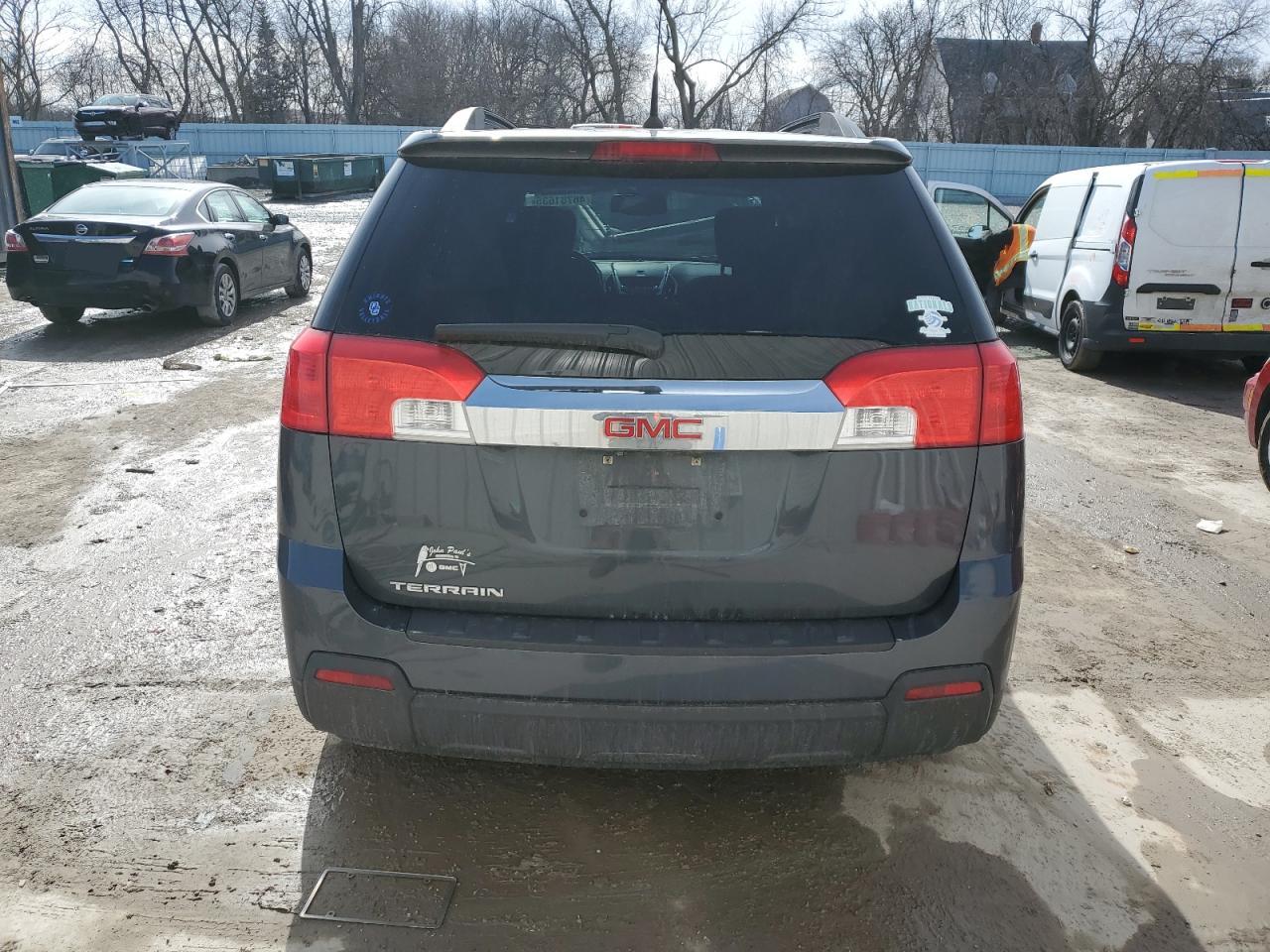 2010 GMC Terrain - Image 6